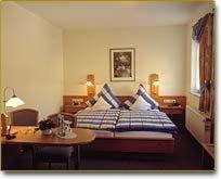 Hotel Zur Krone Birresborn ภายนอก รูปภาพ